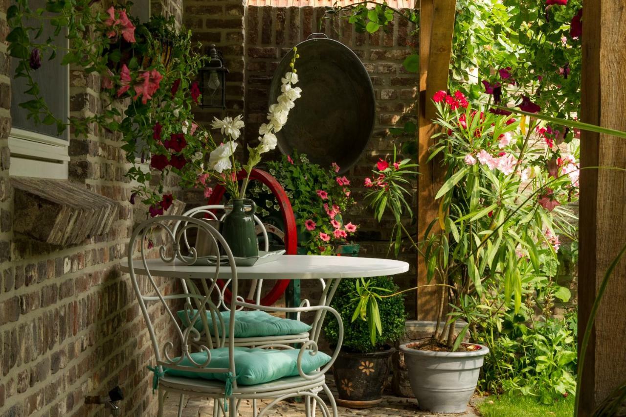 Bed And Breakfast Piekoo Belloo Weert Exterior foto